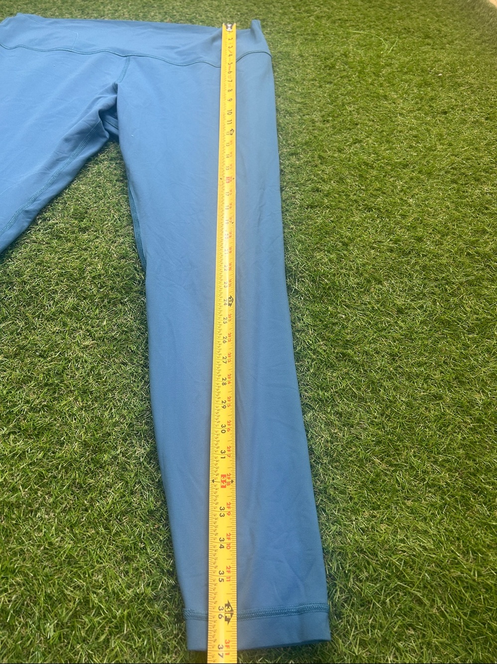 Lululemon Aqua Blue High-Waist Leggings - Picture 3 of 8
